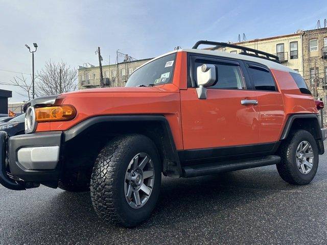 2014 Toyota FJ Cruiser Base