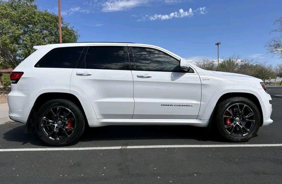 2016 Jeep Grand Cherokee SRT