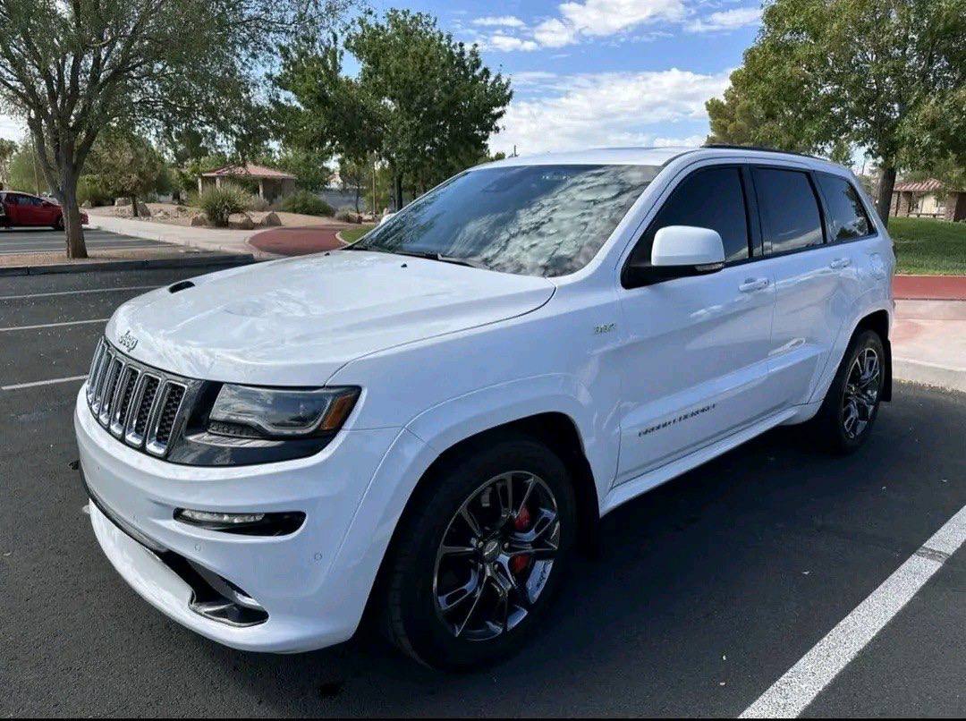 2016 Jeep Grand Cherokee SRT
