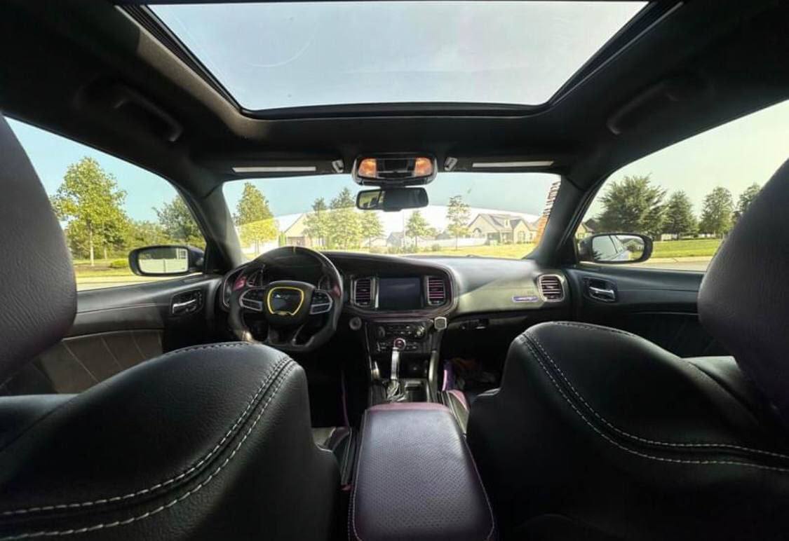 2019 Dodge Charger-SRT Hellcat Sedan 4D