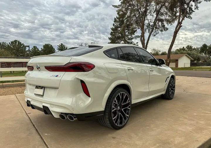 2022 BMW X6 M Sports Utility 4D