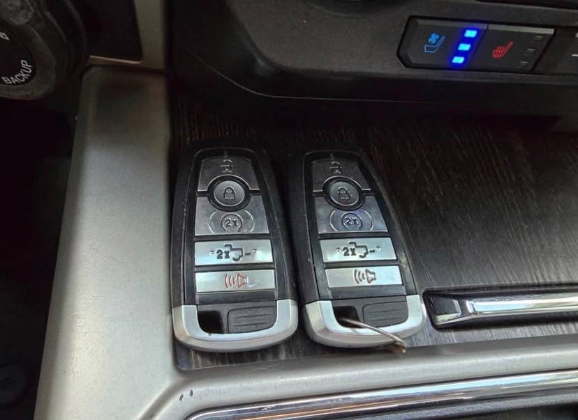 2021 Ford F-250 Super Duty LariatUltimate Tremor 4X4