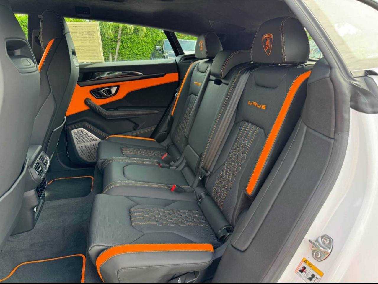 2023 Lamborghini Urus • S