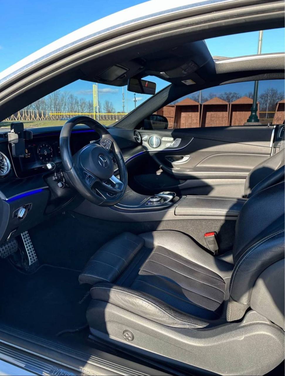 2018 Mercedes-Benz E-Class • E 400