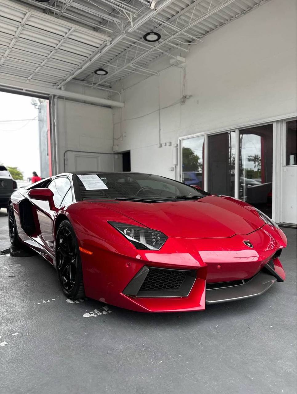 2016 Lamborghini Aventador – LP 700-4