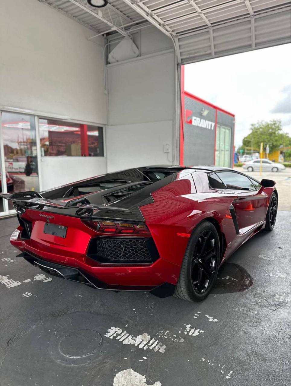 2016 Lamborghini Aventador – LP 700-4